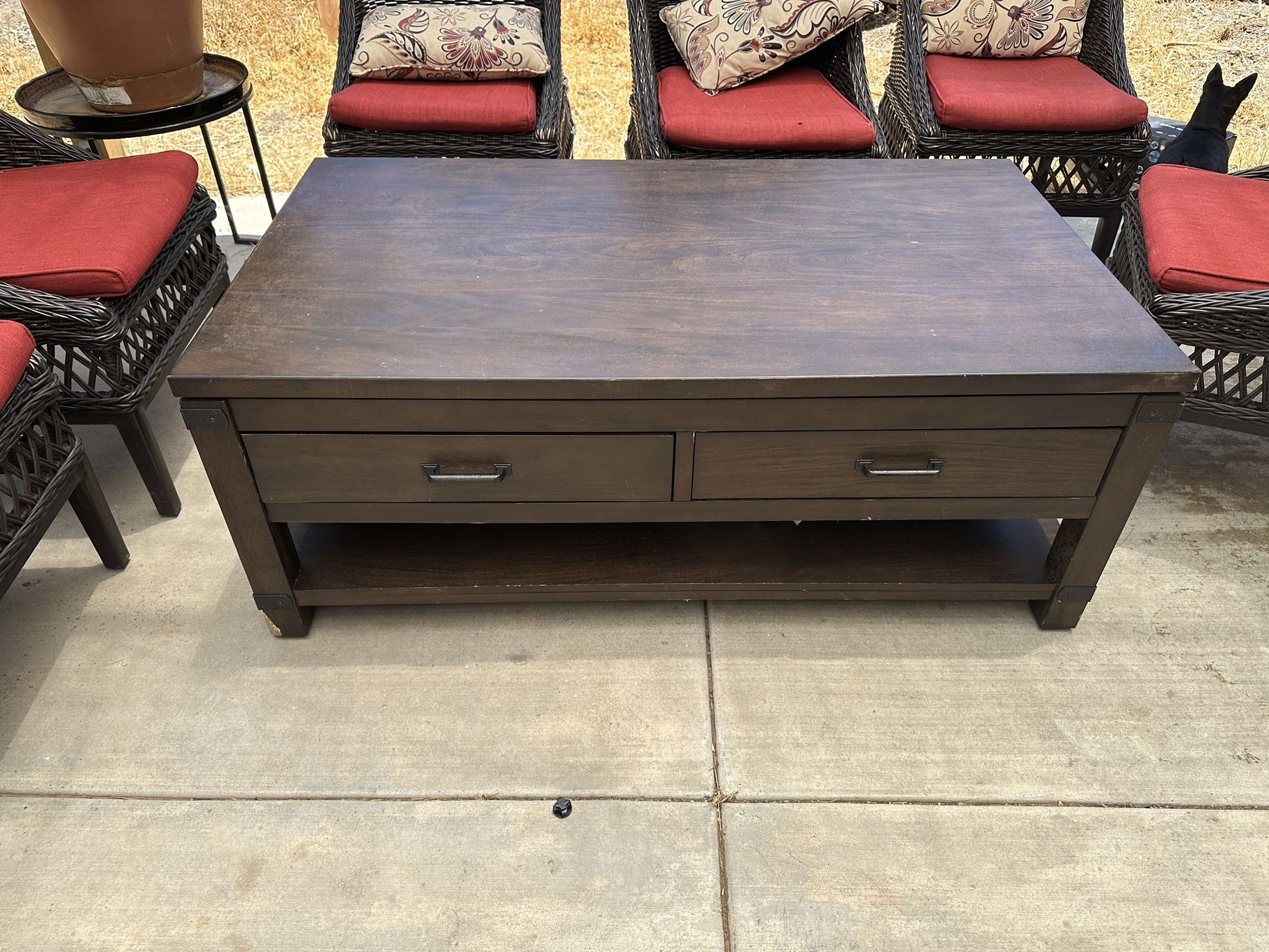 Gorgeous Storage Coffee Table