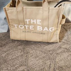 Marc Jacobs The Tote Bag Medium Canvas 