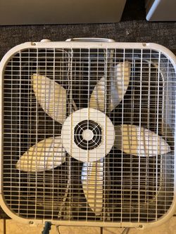 Floor fan