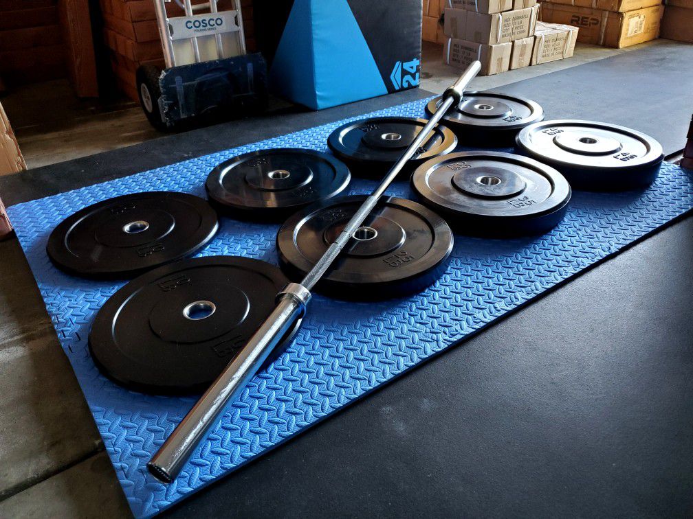 OLYMPIC BUMPER WEIGHT PLATES 45LB/35LB/25LB/10LB, 7FT 45LB OLYMPIC BARBELL AND LOCKJAWS ALL NEW IN PACKAGING