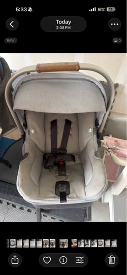 Nuna car seat with base