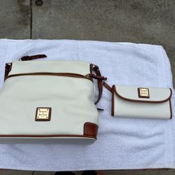 Dooney & Bourke White Purse And Wallet 
