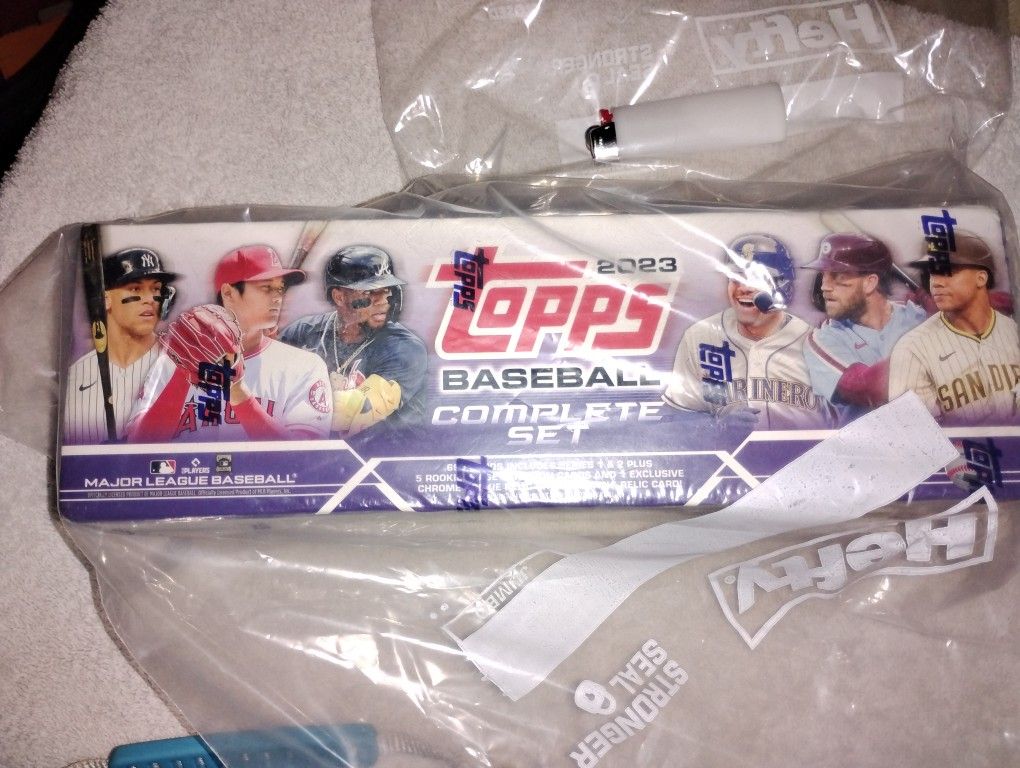 Tops Baseball Cards