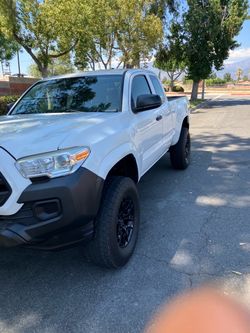 Toyota Tacoma
