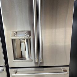 GE CAFE SERIES COUNTER DEPTH REFRIGERATOR