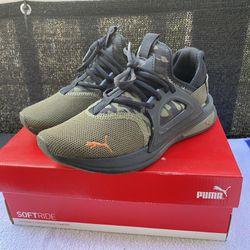 Puma Child’s Shoe Size 5 in Youth