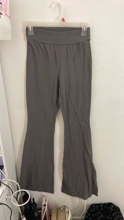Grey leggings