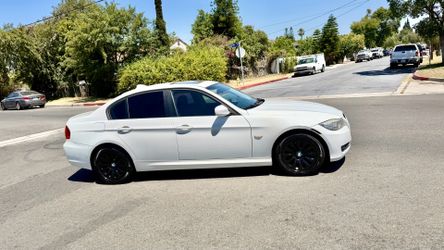 2011 BMW 328