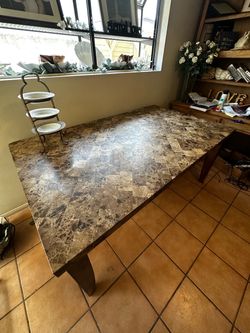Granite Dining table - URGENT ESTATE SALE