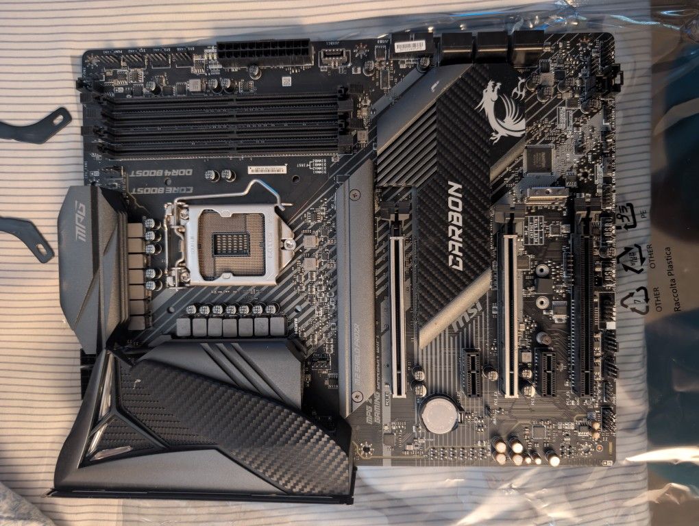 Msi MPG Z490 Gaming Carbon Motherboard 