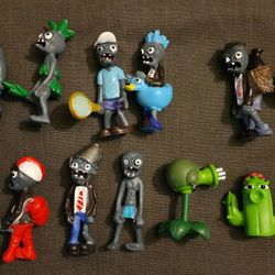 Plants Vs Zombies Lot