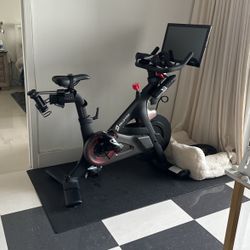 Peloton Bike + Original Package Deal