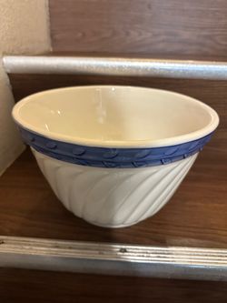 Ceramic bowl (1)