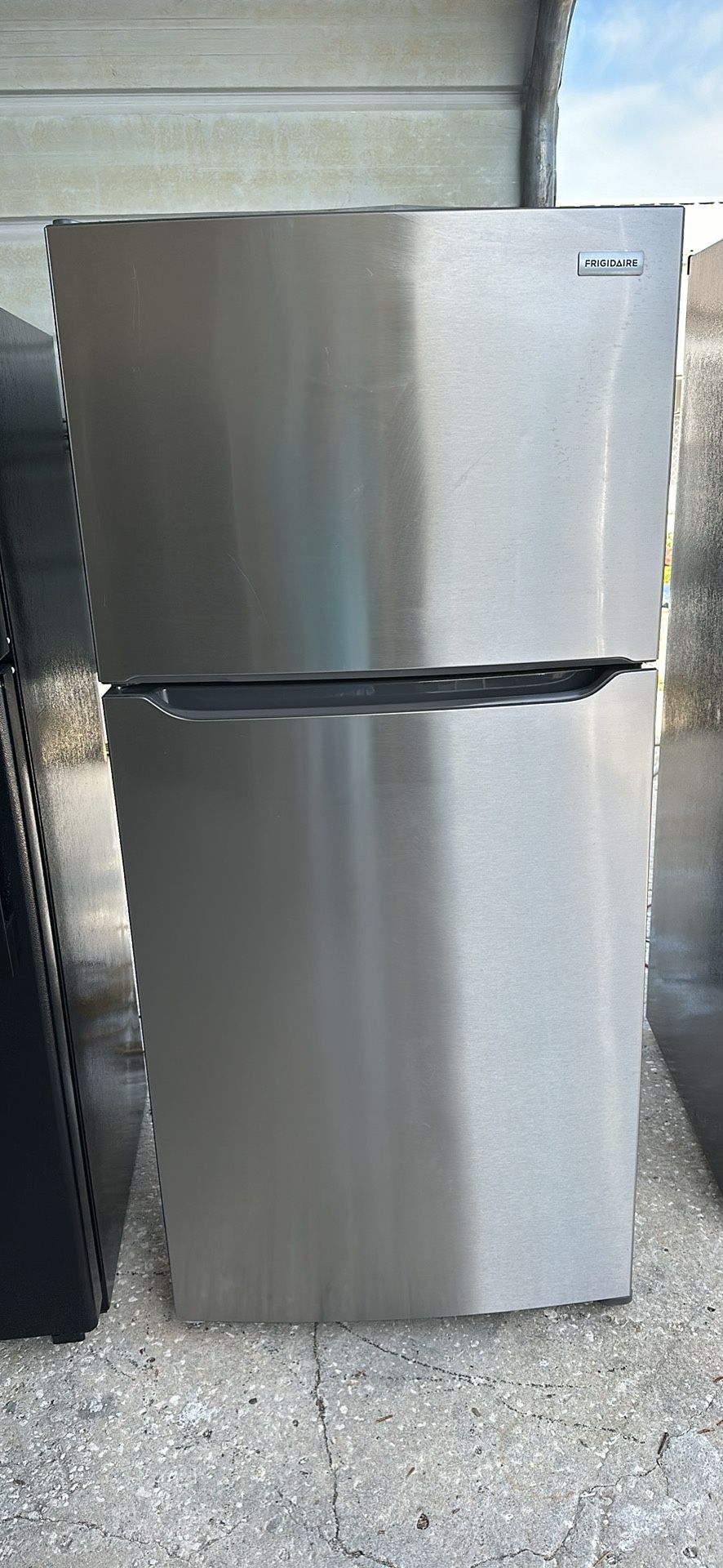 Refrigerator
