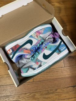 Nike SB Dunk Low Futura Size 9