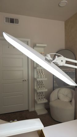 Nail table light