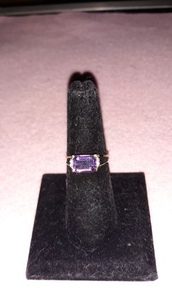 Beautiful Amethyst and diamond Lady's ring