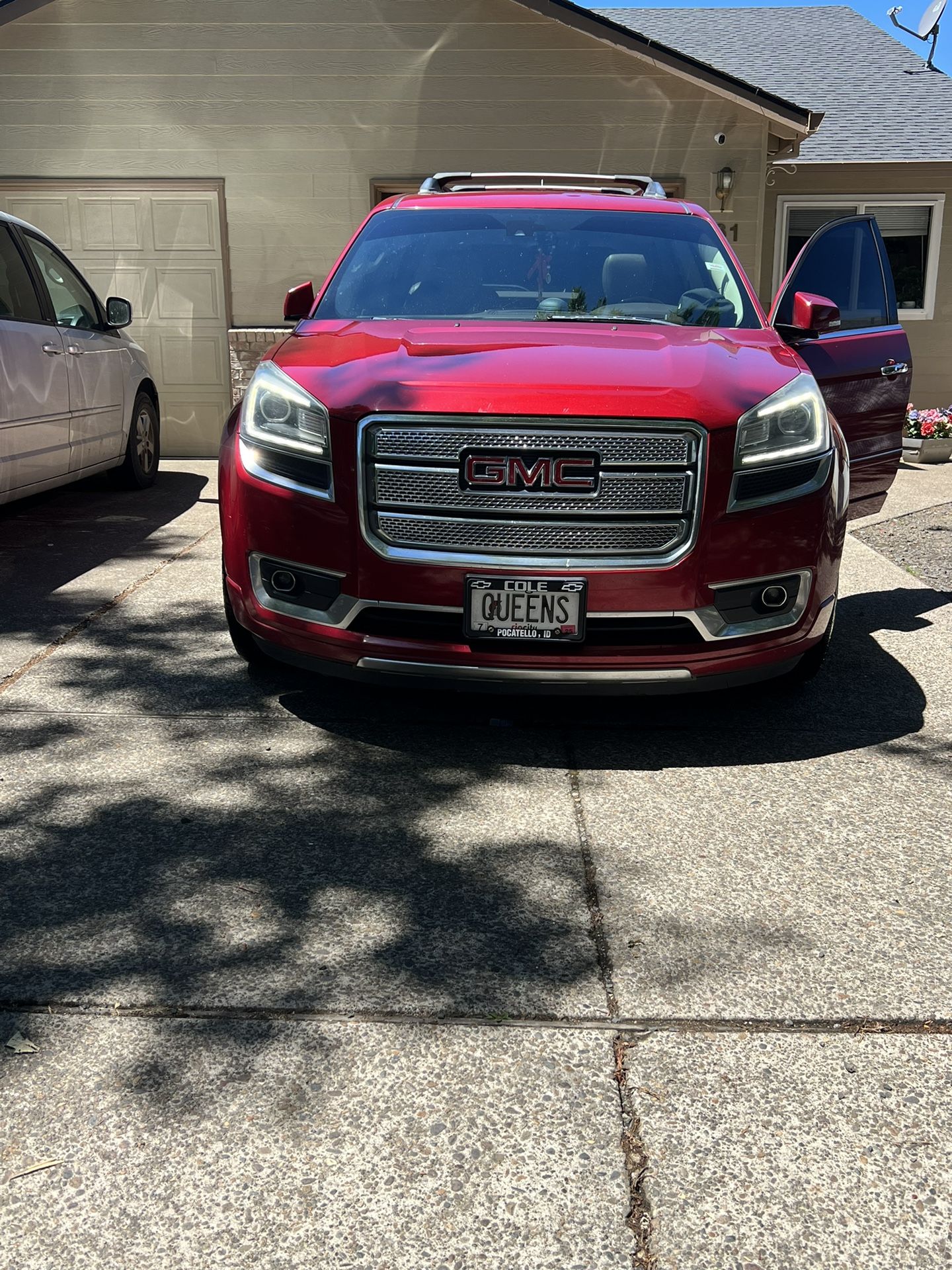 2014 GMC Acadia