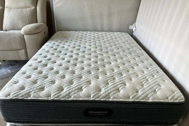 Queen Size Mattress (Colchón Queen Size)