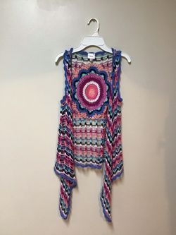 Girls justice crocheted vest… Size 12/14
