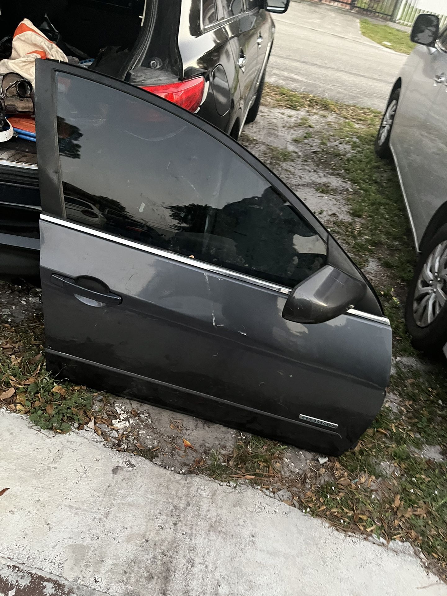 2007-2012 Nissan Altima Complete Passenger Side Doors