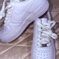 Nike Air Force 1 '07 Women Size 6  (Brand New Authentic)