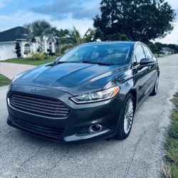 FORD FUSION TITANIUM 2015