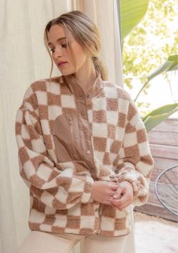 Andrea Exterior Brown Cable Knit Sherpa Zip Sweater