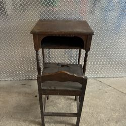 Depression Era Kid Desk Antique 