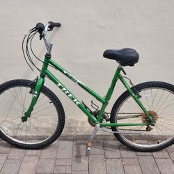 Trek Mountain Bike 