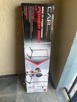 Squats and pull-up rack