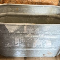 Tarter Heavy Duty 200 Gallon Galvanized Stock Tank