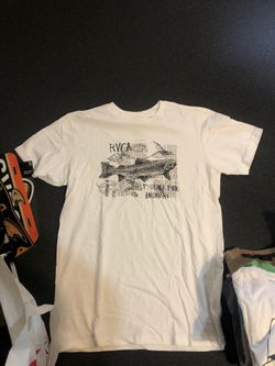 Medium men’s RVCA shirt