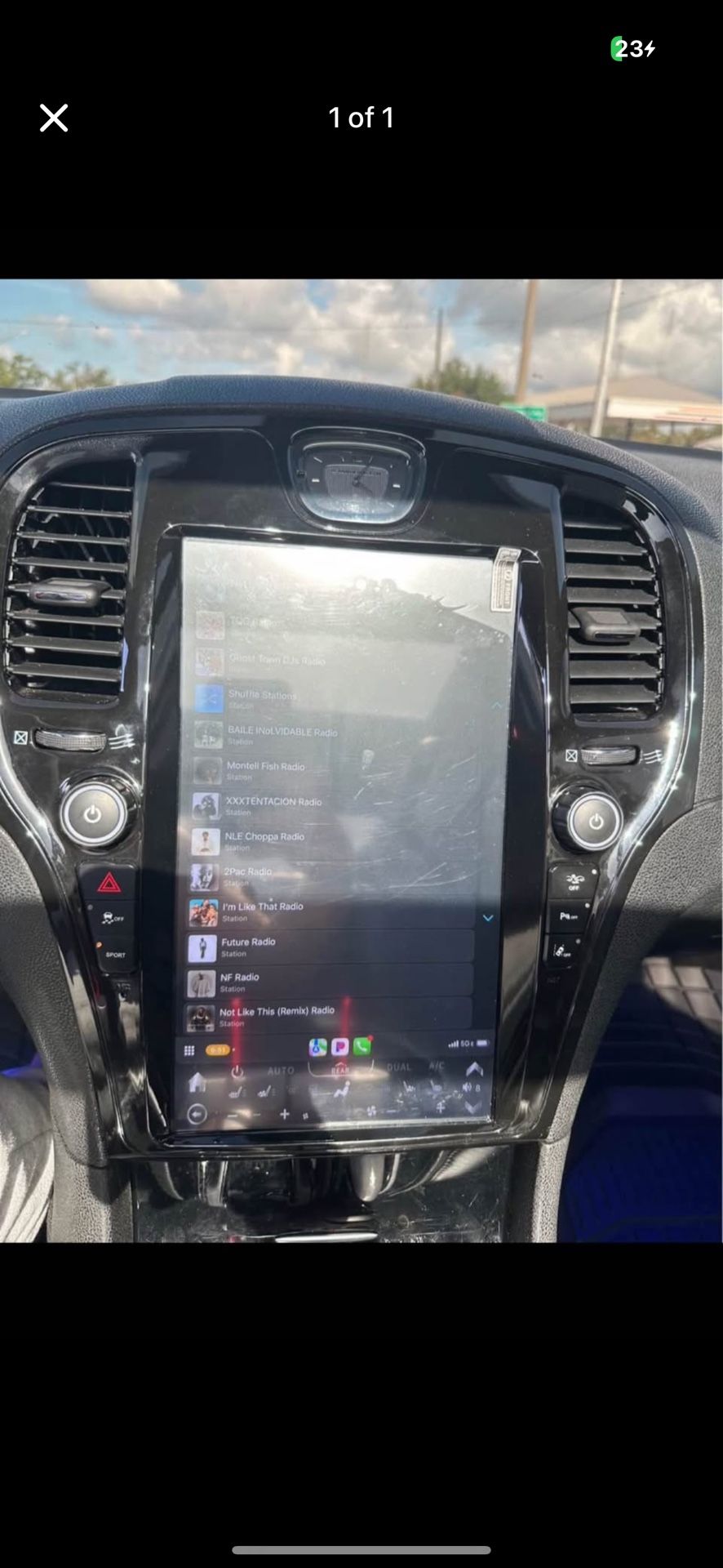 Chysler 300 Tesla Screen 