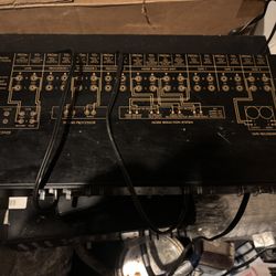 https://offerup.com/redirect/?o=TWlzLmF1ZGlv Equipment 