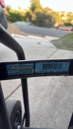 Milwaukee 800 pounds dolly lift