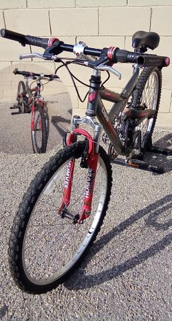 ROYCE UNION DSS SHIMANO 1000 ATB MTN BIKE OBO
