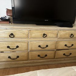 Wooden dresser