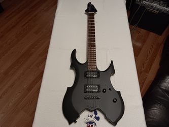 Spear Avant-S Gothic