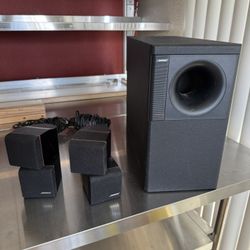 BOSE Acoustimass 5 - Series II - Satellite Speakers and passive Sub Woofer