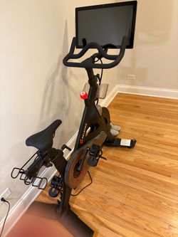 Peloton Bike - Original Model - Barely Used