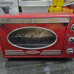 Nostalgia Toaster Oven