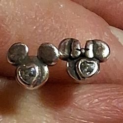 PANDORA DISNEY AUTHENTIC BRAND NEW STERLING SILVER MICKEY & MINNIE STUD EARRINGS