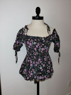 Aeropostale Juniors Cold Shoulder Gray Floral Blouse Size Small