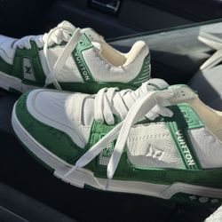 Louis Vuitton Shoes Size 12