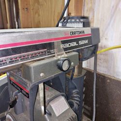 Craftsman radial arm saw 10" blade. 