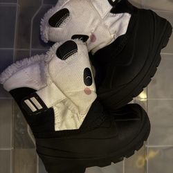 Cat & Jack Snow Boots Toddlers Size 5