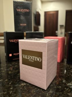 Valentino Donna Inspired Women’s Perfume ✨  Elegant, feminine, and sophisticated fragrance inspired by the Donna scent profile. Features a beautiful b