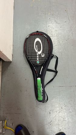 Prince O3 tennis racket