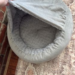 Dog bed